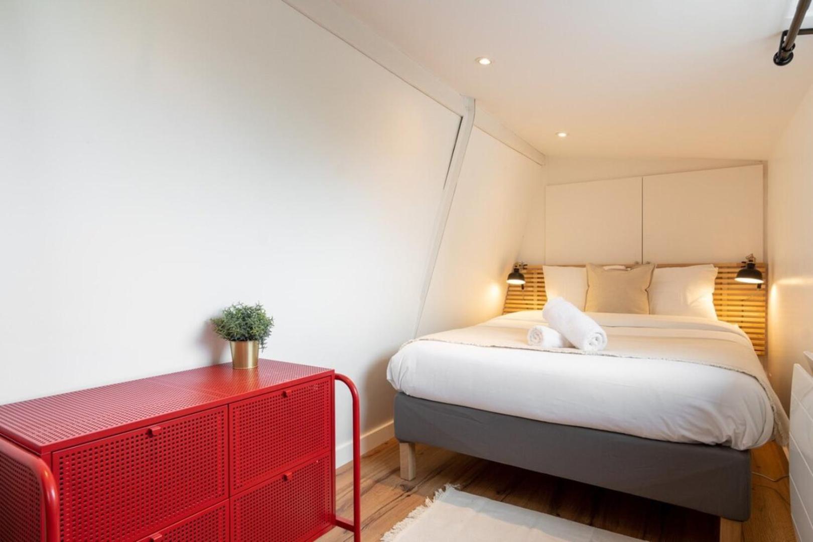 Marcq En Baroeul - Superb Apartment + Parking Exterior foto